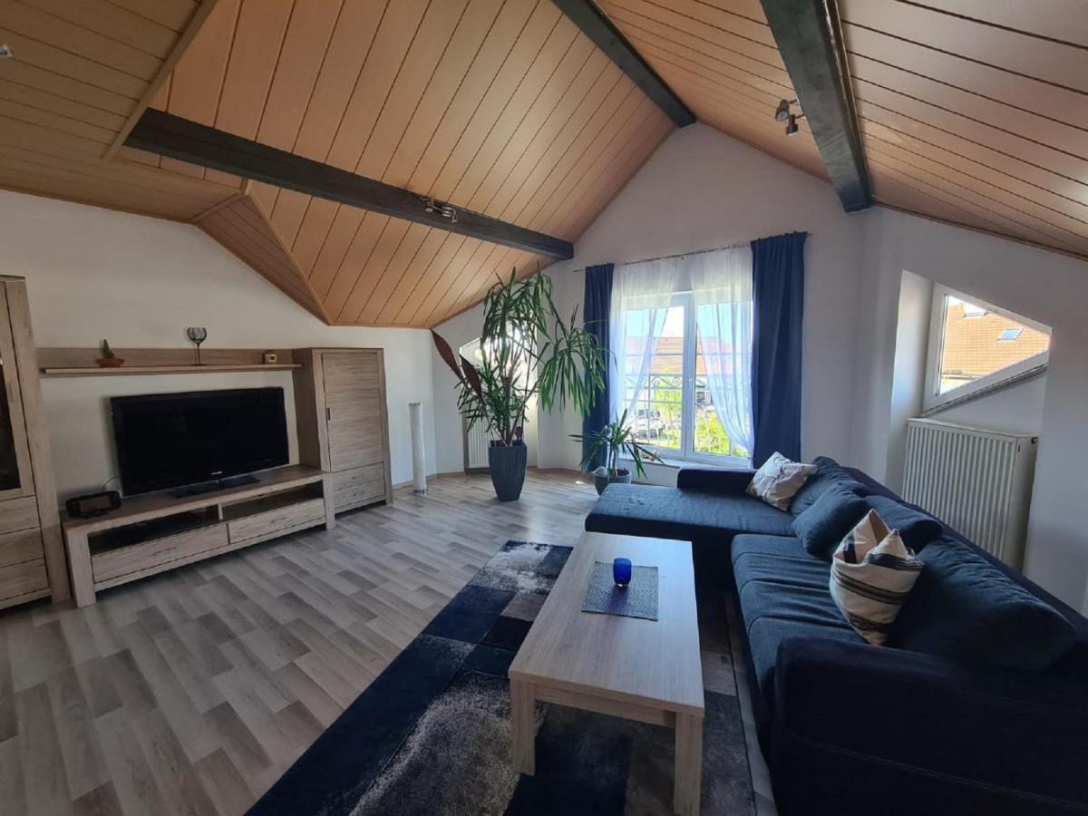 Ferienwohnung Toni Mit Balkon Und Garten Pemfling Dış mekan fotoğraf