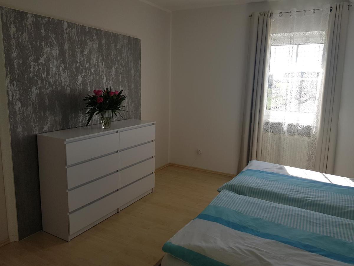 Ferienwohnung Toni Mit Balkon Und Garten Pemfling Dış mekan fotoğraf
